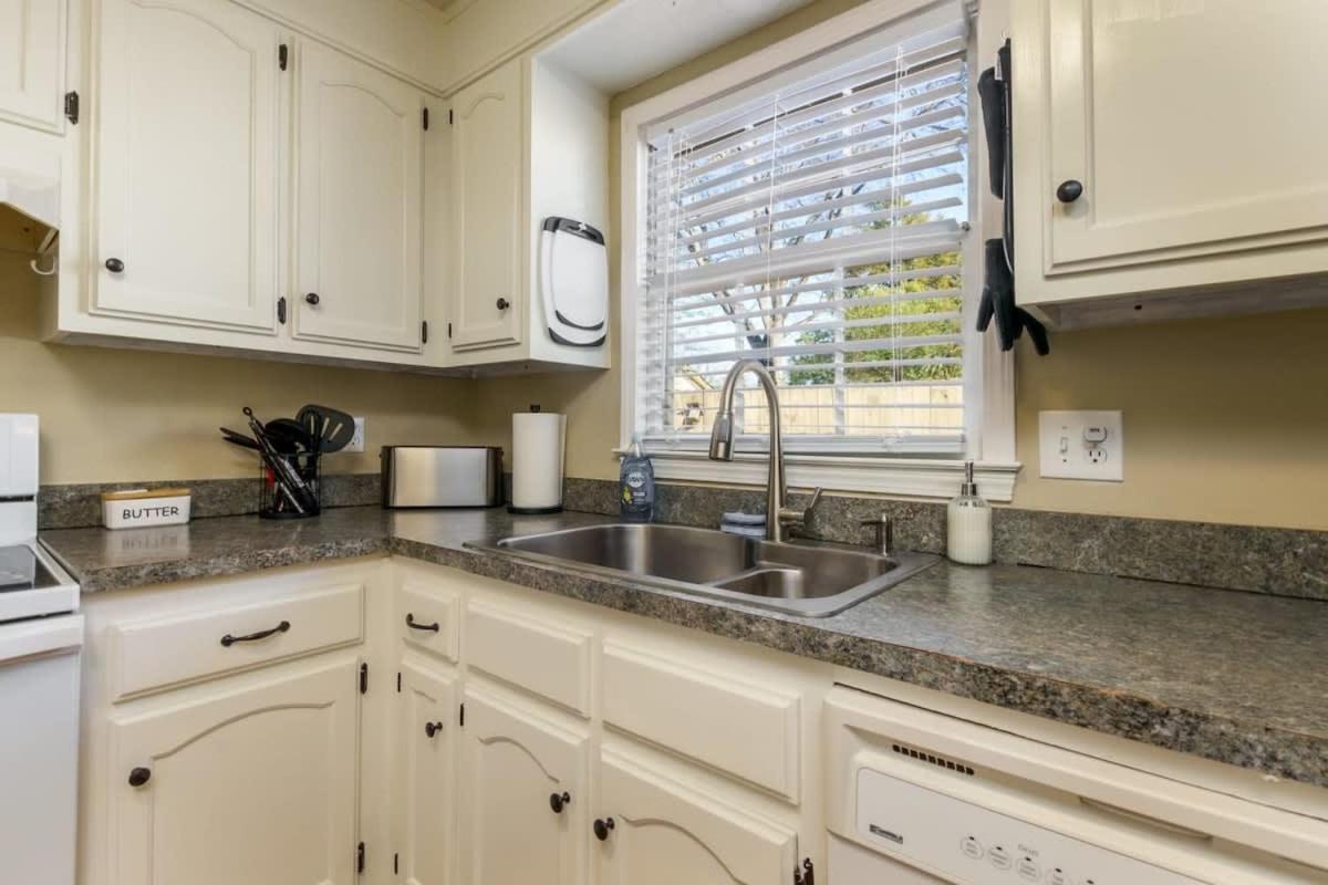 Alabama Get Away Gorgeous Home Location A Near Medical Ctr Tuscaloosa Eksteriør bilde